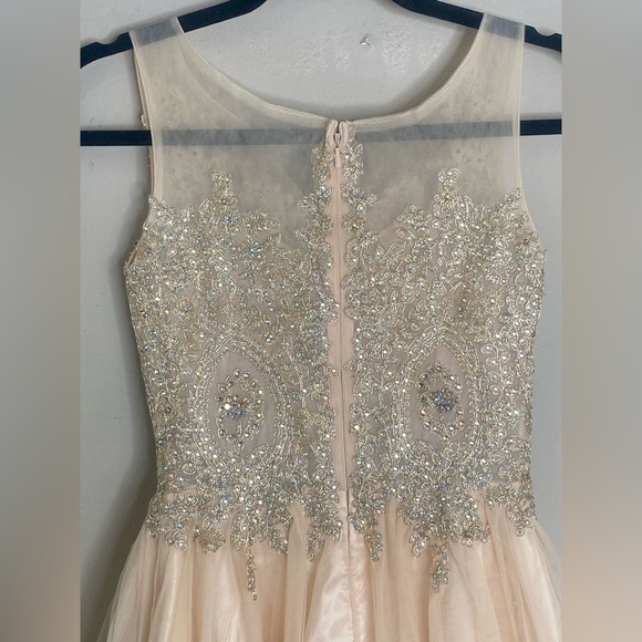 Cinderella Divine Women’s Formal Event Short Party Prom Homecoming Dress Size 6 - Picture 9 of 16